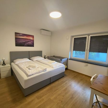 Vila Ada - 4 Cosy Apartments Любляна Екстер'єр фото